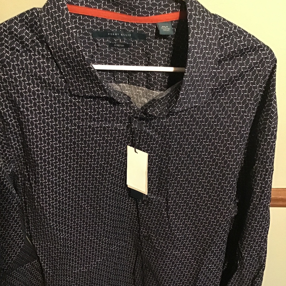 Men’s big and tall long sleeve shirt